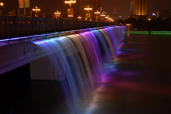 Hangzhou bridge deck lighting
