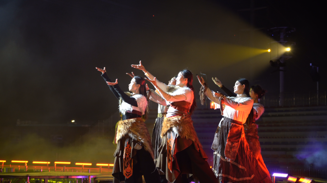 青岛明月山海间《神火纪元》-不夜城户外项目